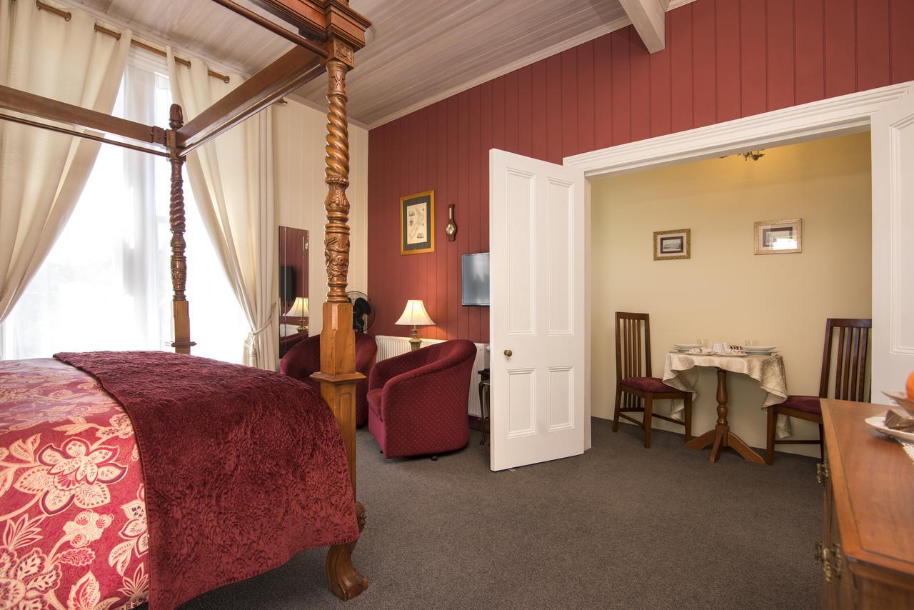 Sennen House Boutique Accommodation Пиктон Экстерьер фото